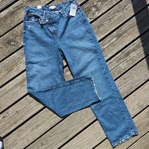 Good American Straight Leg Blue Jeans
